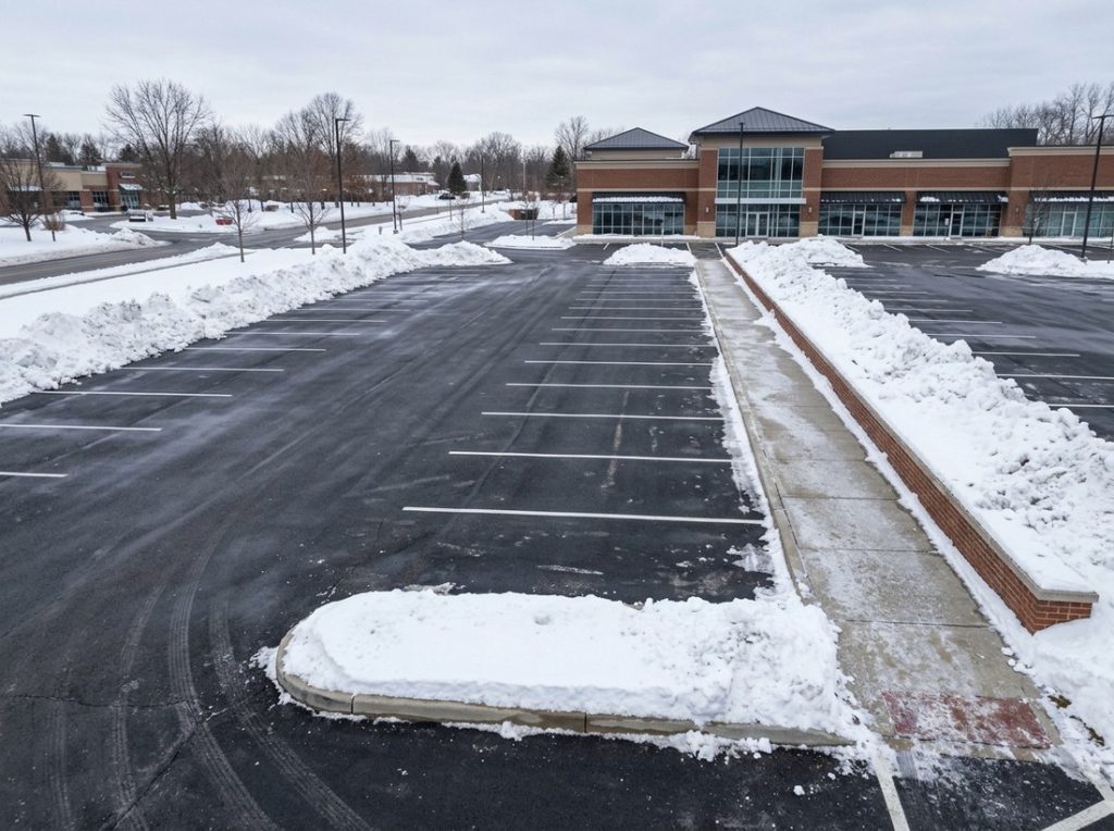 Commercial Snow & Ice Management